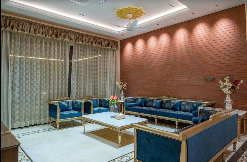 Redhomex Cove Castle Villa Hyderabad Luaran gambar